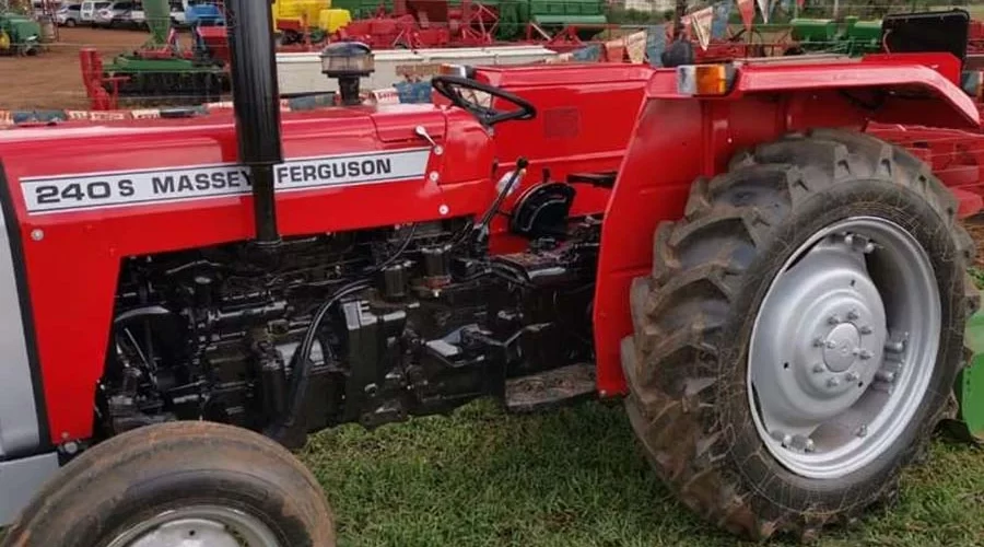 5 Common Mistakes to Avoid When Purchasing a Tractor